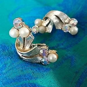 Vintage clip on earrings